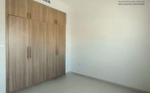 Unfurnished Townhouse for Rent in Dubai Land